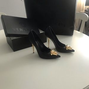 Versace Black Pumps/Gold Logo and Gold Heel